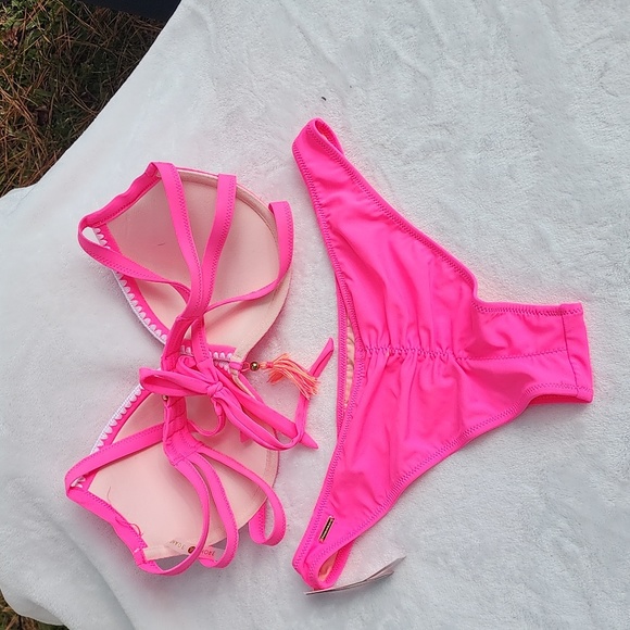 Swim - Picture 2 of 3